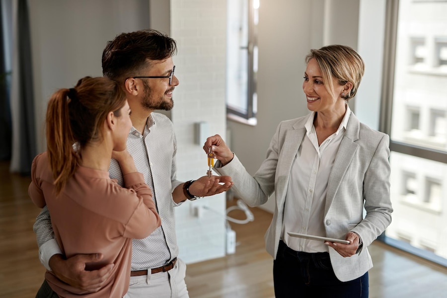 AGENTE AFFARI IN MEDIAZIONE - EX AGENTE IMMOBILIARE 